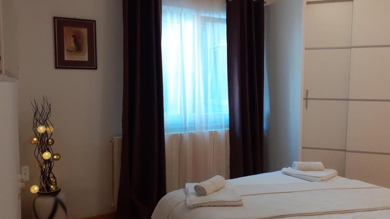 Apartment Andreja Senj  Exteriör bild