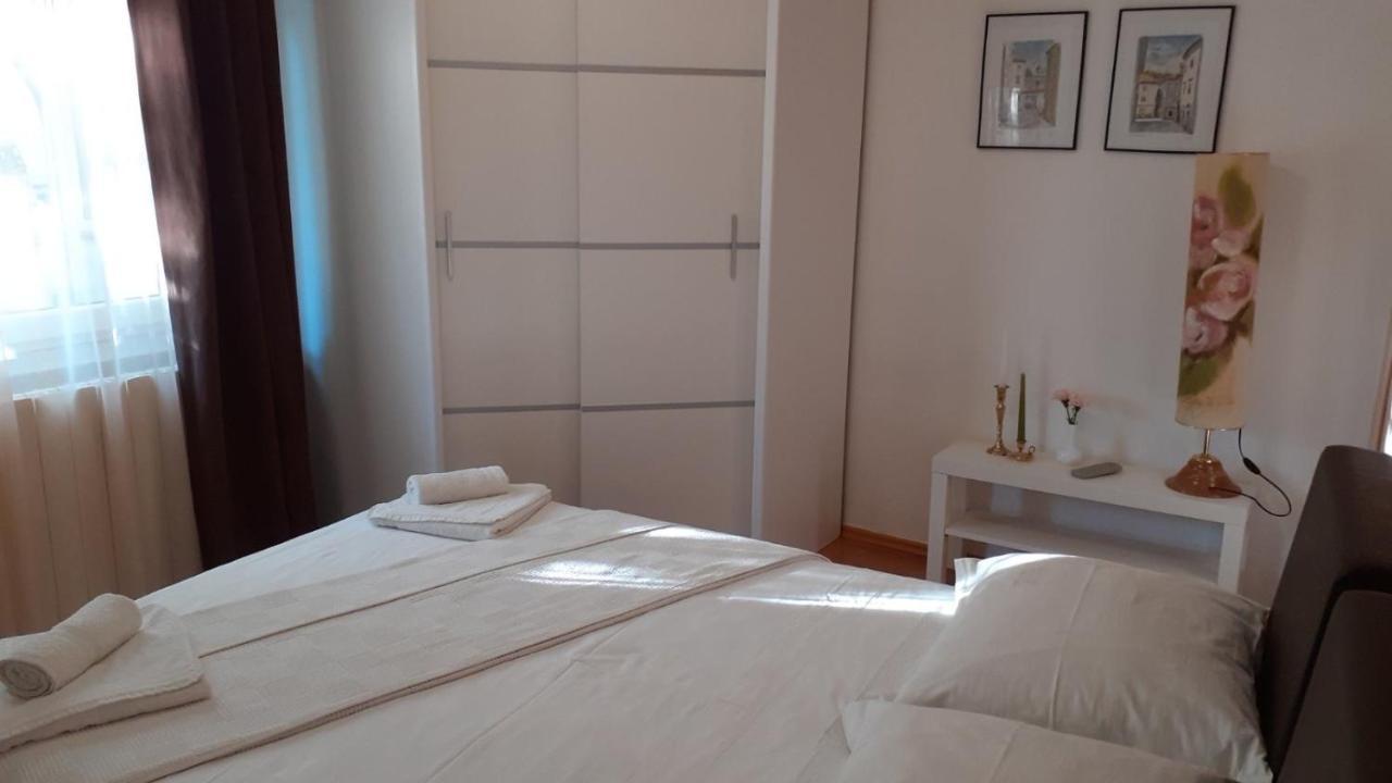 Apartment Andreja Senj  Exteriör bild
